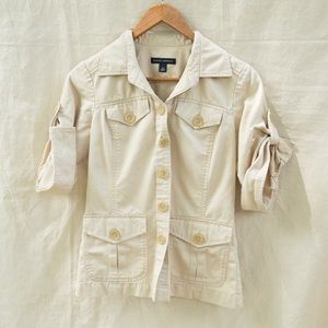 Banana Republic tan button up sz zero